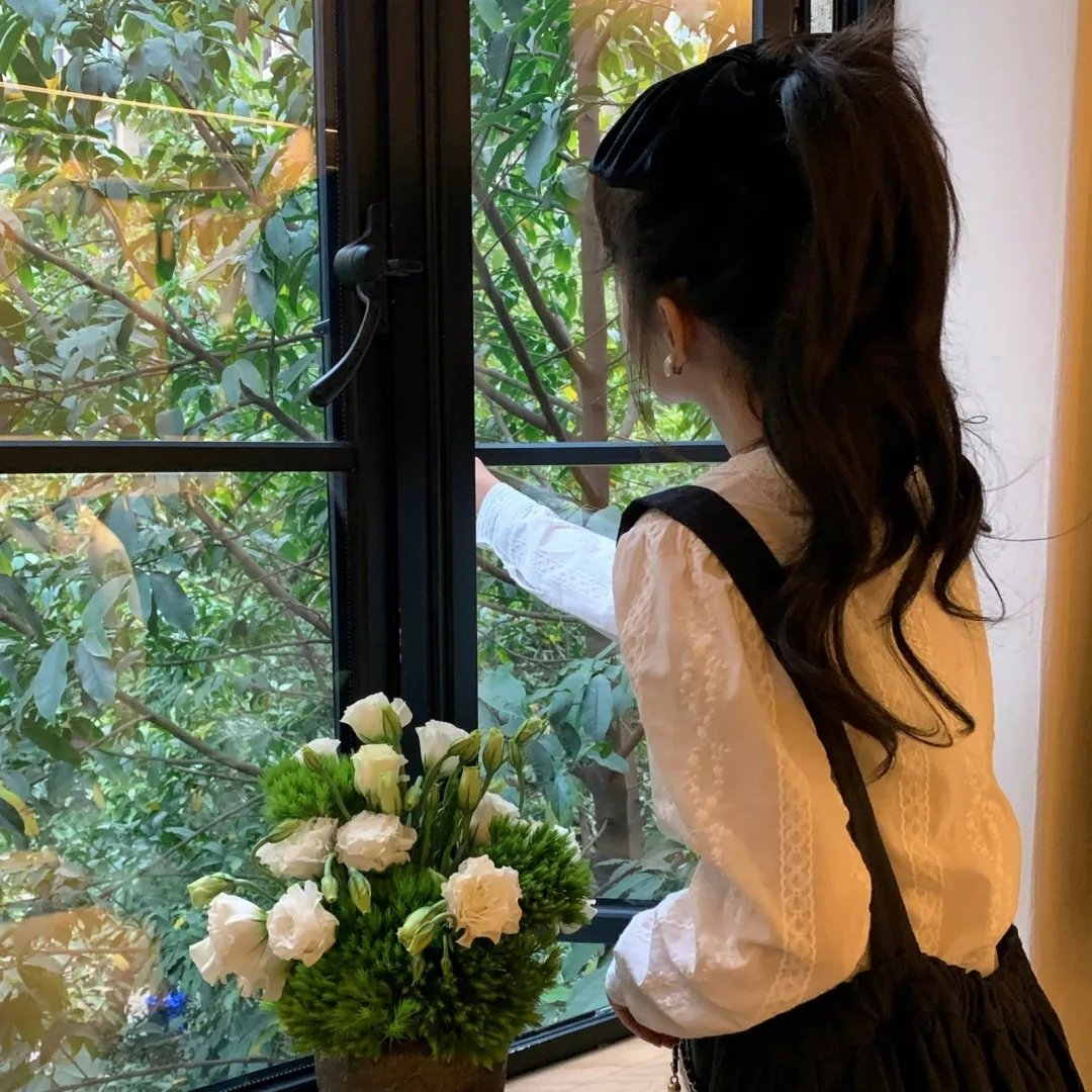 32颗药丸：我姐姐的自杀